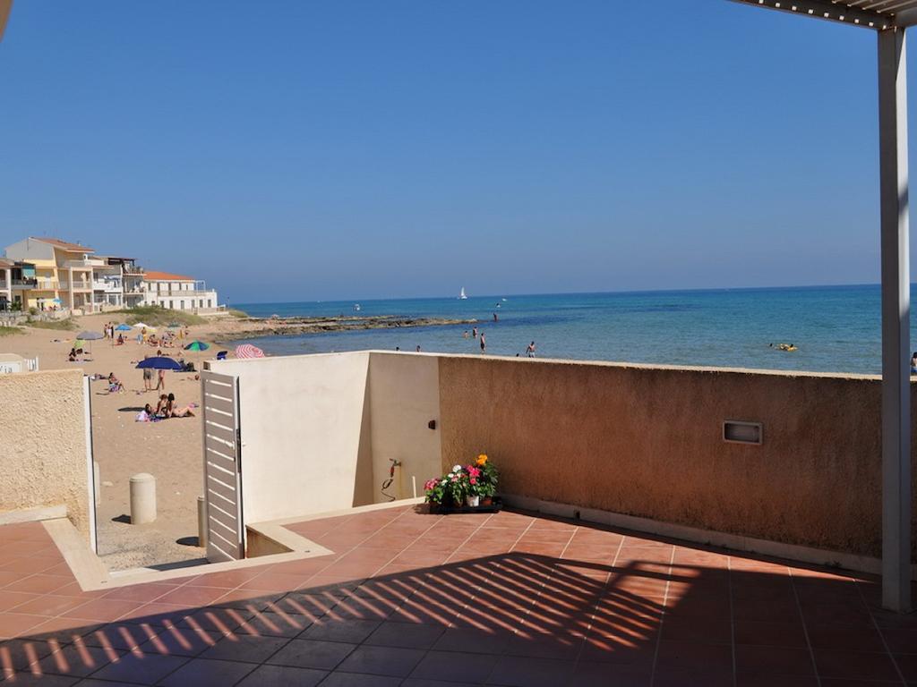 Ferienwohnung Sagittarius Mare Marina di Ragusa Exterior foto